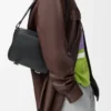 Yumuşak damarlı dana derisinden üretilmiş XS Military messenger çanta Siyah