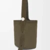 Yumuşak süet dana derisinden büyük Pebble kova çanta Dark Olive